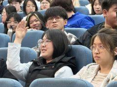 让创意承载思虑、办事社